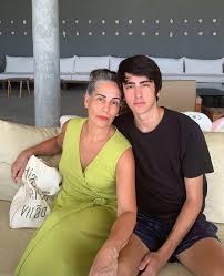 Gloria pires fabio jr em agua viva 1980. Revista Anamaria Mae Coruja Gloria Pires Encantou Seus Fas Ao Publicar Um Clique Com O Filho Cacula Bento Fruto Do Casamento Com Orlando Morais Na Imagem A Atriz Aparece Abracadinha Com