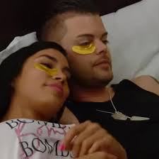 Why is Tim at the Tell Alls high as 🪁 ? : r/90DayFiance