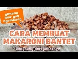 Kemudian, krupuk tersebut direndam dalam air panas supaya bantat. Cara Menggoreng Makaroni Bantat Pedas Gurih Cemilan Kekinian Youtube Food Dog Food Recipes Food Animals