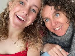 Barbara Muhs's Instagram, Twitter & Facebook