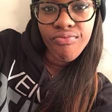 Alli Catt's Instagram, Twitter & Facebook