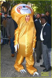 Velcro closure back of costume. Katy Perry Runs Around New York City In Giant Sloth Costume Photo 4173207 2018 Halloween American Idol Katy Perry Lionel Richie Luke Bryan Pictures Just Jared