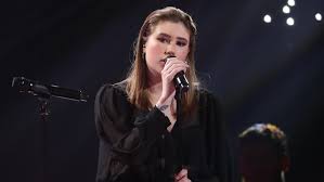 Inspiré par the x factor, pop idol ou encore star academy, the voice belgique bénéficie toutefois d'un déroulement. Charlotte Foret Est La Grande Gagnante De La Saison 8 De The Voice Belgique Video Le Soir