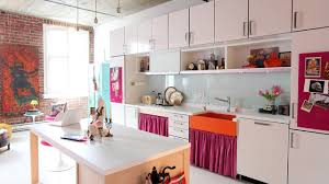 Check out our eclectic kitchen selection for the very best in unique or custom, handmade pieces from our digital there are 195126 eclectic kitchen for sale on etsy, and they cost $28.45 on average. 16 Outstanding Eclectic Kitchen Designs With Ideas For Your Home