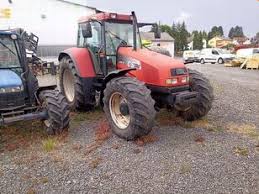Case IH CS-130 Tractor