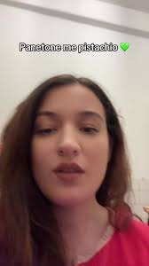 Neser kemi Vlogmas yje 🥹💚 #vajzatshqiptare #shqiptaretneperbote🇦🇱🌍  #albaniangirls #grateshqiptare🇦🇱 #shqiptaretnegjermani #panetone