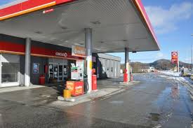 Da helene skjønte hva som hadde skjedd ble hun forbanna: Konkurs Og Stengd Bensinstasjon Vestlandsnytt