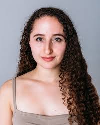 Michelle Heffner's Instagram, Twitter & Facebook