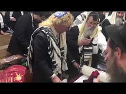2 leonardo farkas social profiles/links. Leonardo Farkas Prays In 770 Youtube