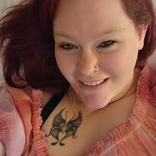 Minny Jackson is one of my favorite book characters. I loved the Help. The  book, the audiobook, and the movie. Reminded me so much of my hometown in  Mississippi.