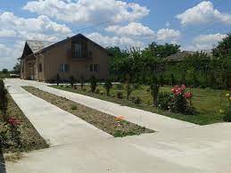 Locuinta construita in anul 2019, are un regim de inaltime de m etaj si. Casa Buturugeni Comuna Judetul Giurgiu Anuntul Ro