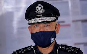Mazlan, yang sebelum ini merupakan pengarah jabatan siasatan jenayah komersial bukit aman. Acryl Sani Terima Surat Lantikan Ketua Polis Negara Yang Baru Utusantv