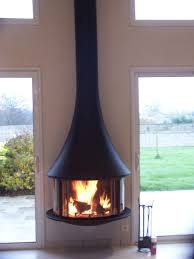 Plus De 6ml De Haut Malgre Cela Une Finesse Des Lignes Incroyables Le Savoir Faire Bordelet Et Des Install Foyers Au Bois Poele A Bois Poele A Bois Moderne