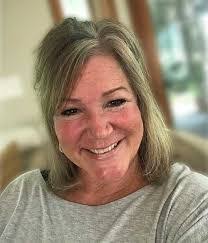 Amber Wohlers's Instagram, Twitter & Facebook