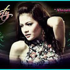 Download dengan mudah dan cepat di perangkat anda. Dj By Yasid Wienky