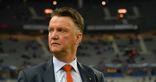 Tot slot maakt hij de selectie voor het oefenduel tegen. Eerste Selectie Van Van Gaal Op 15 Augustus Nederlands Voetbal Tubantia Nl