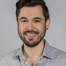 Daniel Mauro's Instagram, Twitter & Facebook