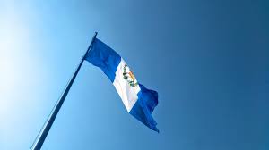 La letra del himno nacional de guatemala es original del poeta cubano josé joaquín palma, y la música fue compuesta por el maestro compositor rafael álvarez ovalle en 1897, con motivo de la realización de la exposición centroamericana del gobierno del general josé maría reina barrios. Himno Nacional De Guatemala Tendra Nueva Version Por El Bicentenario