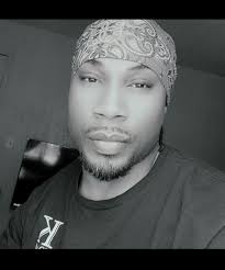 I want to become a full time music artist 🎤🎶