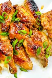 About 12 servings per container. Kickin Teriyaki Hot Wings Must Love Home