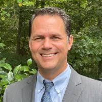 Scott Staples's Instagram, Twitter & Facebook