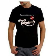 Serta agar anda memperoleh banyak like dari foto baju keren yang telah kamu unggah dan dijadikan status bags di media sosial anda. Tampil Keren Sih Udah Biasa Kini Saatnya Tampil Unik Dengan 10 Rekomendasi Kaos Lucu Kekinian Ini 2020