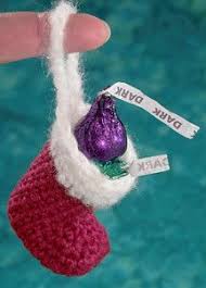 Tiny selfmade crochet christmas stockings (no tutorial!) tiny christmas stockings. Snowcatcher Snowflake Monday Crochet Christmas Stocking Christmas Crochet Patterns Crochet Xmas