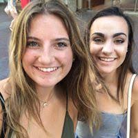 Kelly Mooney's Instagram, Twitter & Facebook