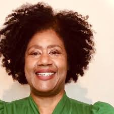 Linda Cherry's Instagram, Twitter & Facebook