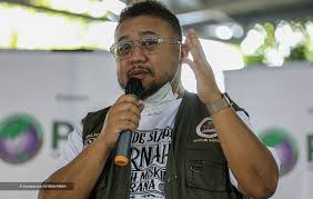 Facebook gives people the power to share and makes the. I Expected This To Happen After Joining Pkr Says Afdlin Shauki On Rejected Film Grant Bid Malaysia The Vibes