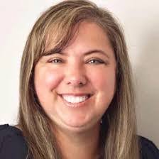 Lori Beeman's Instagram, Twitter & Facebook