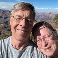 Robert Timberlake's Instagram, Twitter & Facebook