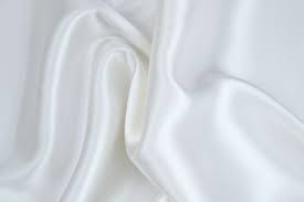 Chinese legend has it that the wife of an ancient emperor was the inventor of silk, and the silk cultivating process dates back between six and seven thousand years in china. 25 Momme Pure Mulberry Silk Pillowcase Celestial Silk