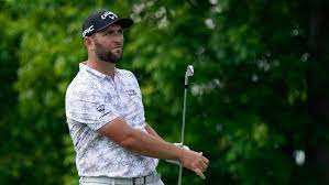 En vídeo, declaraciones del golfista tras su victoria e imágenes del hace dos semanas, jon rahm tuvo que abandonar el torneo de jack nicklaus, el memorial. Coronavirus Knocks Jon Rahm Out Of Memorial After 6 Shot Lead Cbc Sports