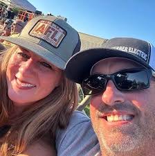 What adapter is needed to change steering wheel?