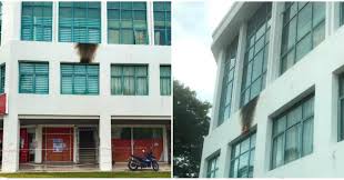 Istana garden local business 80000 johor bahru. Gempar Bangunan Kwsp Miri Dilontar Bom Petrol