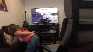 Boyfriend gets his dick sucked playing XBOX. Busty Gamer girlfriend giving  topless blowjob with her Big Natural Boobs bouncing and swinging - XNXX.COM