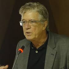Luiz Cesar DE QUEIROZ RIBEIRO