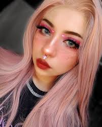 𝑽𝒂𝒏𝒏 𝑪𝒂𝒔𝒕𝒍𝒆