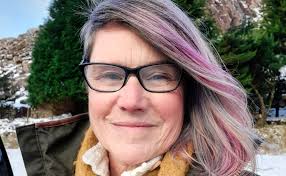 Penodi offeiriad newydd yn Llŷn i groesawu pererinion i'r ardal