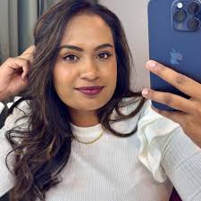 What cleaning companies are recommended for moving out?