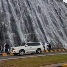 حوض صنبور شلال أنيقة الحمام صنبور حوض خلاط الحمام سطح الخيالة غسل بالوعة الزجاج الصنابير الكروم مصقول نظارات. Ø§Ù„Ø´ Ø§Ù„Ù…Ø·Ø§Ø¹Ù… Ø§Ù„Ø³ÙˆØ±ÙŠØ© ÙÙŠ Ø§Ù„Ø§Ù…Ø§Ø±Ø§Øª Syrian Restaurants In Uae