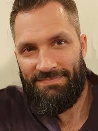 Jason Dooley's Instagram, Twitter & Facebook