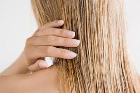 Sie lieben ihre blonden haare und möchten für den winter trotzdem eine gedecktere farbe? Graue Haare Auf Wiedersehen Brigitte De