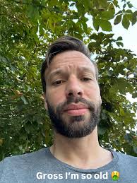 Rose Jay (@dajrizzafizza) • Instagram photos and videos