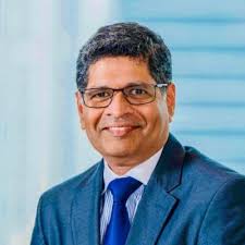 10 years ago today I got into the boxing ring for the first and only time.  It's fair to say it was a disaster. In round 1 the ball came out of