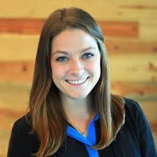 Courtney Swift's Instagram, Twitter & Facebook