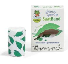 Ziehen sie als nächstes eine ca.1 cm tiefe saatfurche, in die das saatband reingelegt wird. Saatband Grunes Gemuse