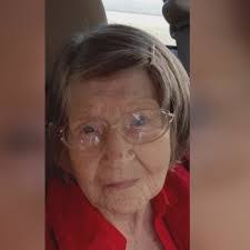 Tammy Purkey's Instagram, Twitter & Facebook