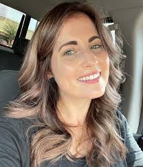 Faith Lowe's Instagram, Twitter & Facebook